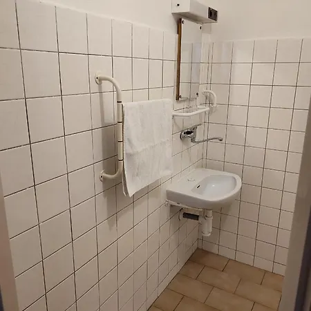 Garni 2* אולומוץ