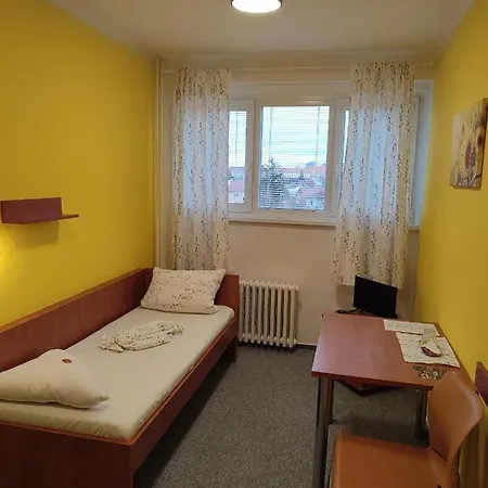 Hotel Garni 2*