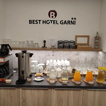 Garni אולומוץ